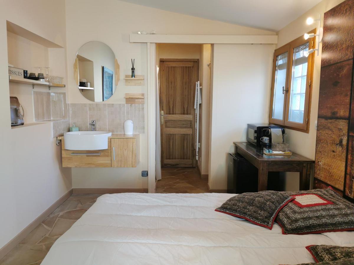 فاوفيرت Site Machambreencamargue المظهر الخارجي الصورة